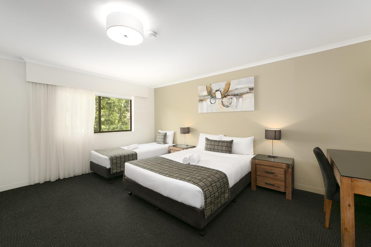 Mt Ommaney Hotel Apartments Brisbane Exteriér fotografie